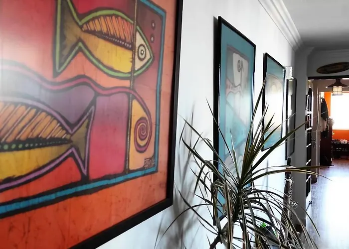 Bien Situado - Buenas Conexiones *